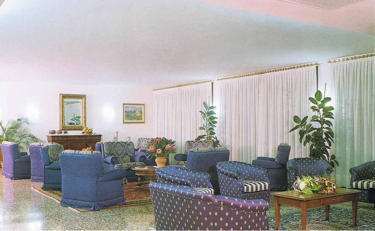 Hotel Piroga Padova Selvazzano Dentro Buitenkant foto