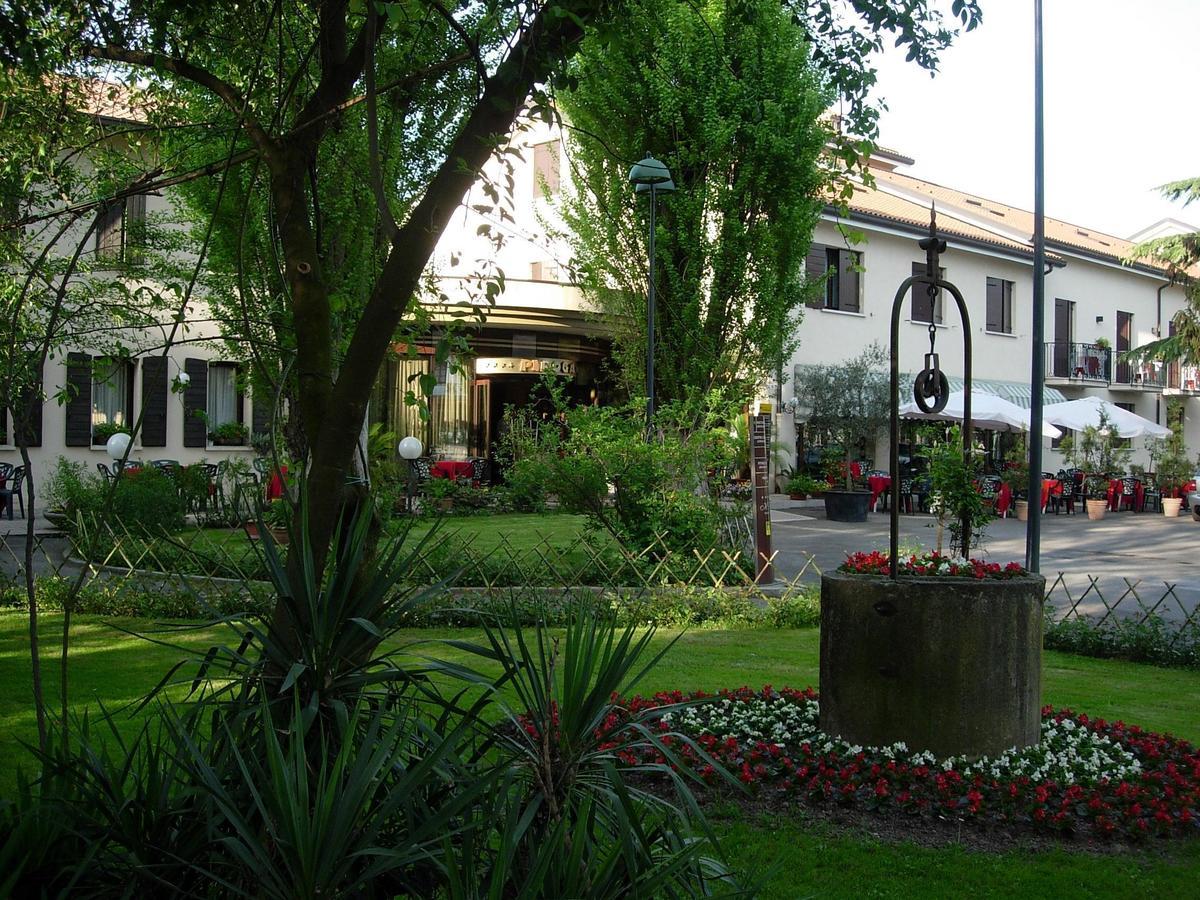 Hotel Piroga Padova Selvazzano Dentro Buitenkant foto