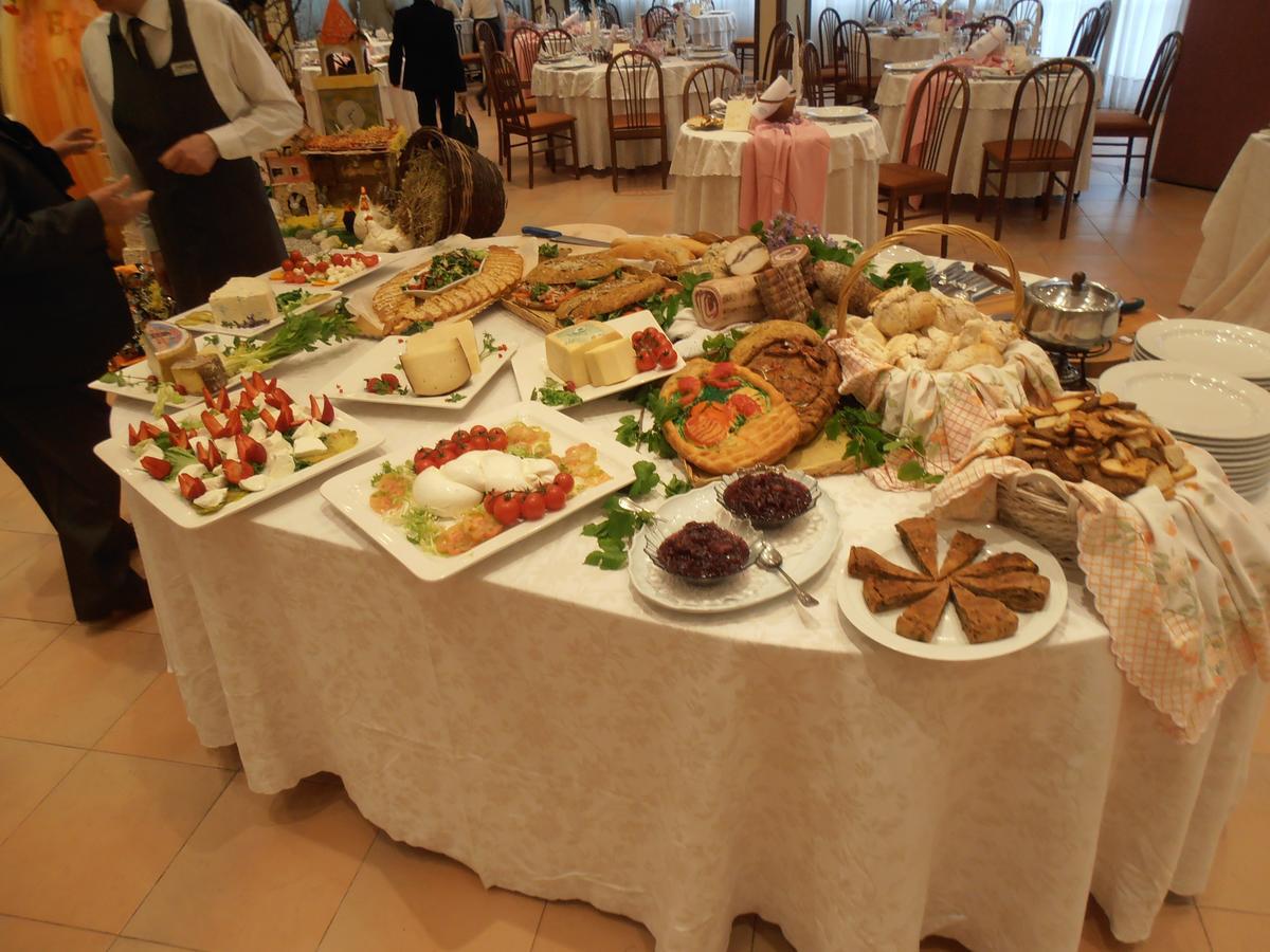 Hotel Piroga Padova Selvazzano Dentro Buitenkant foto