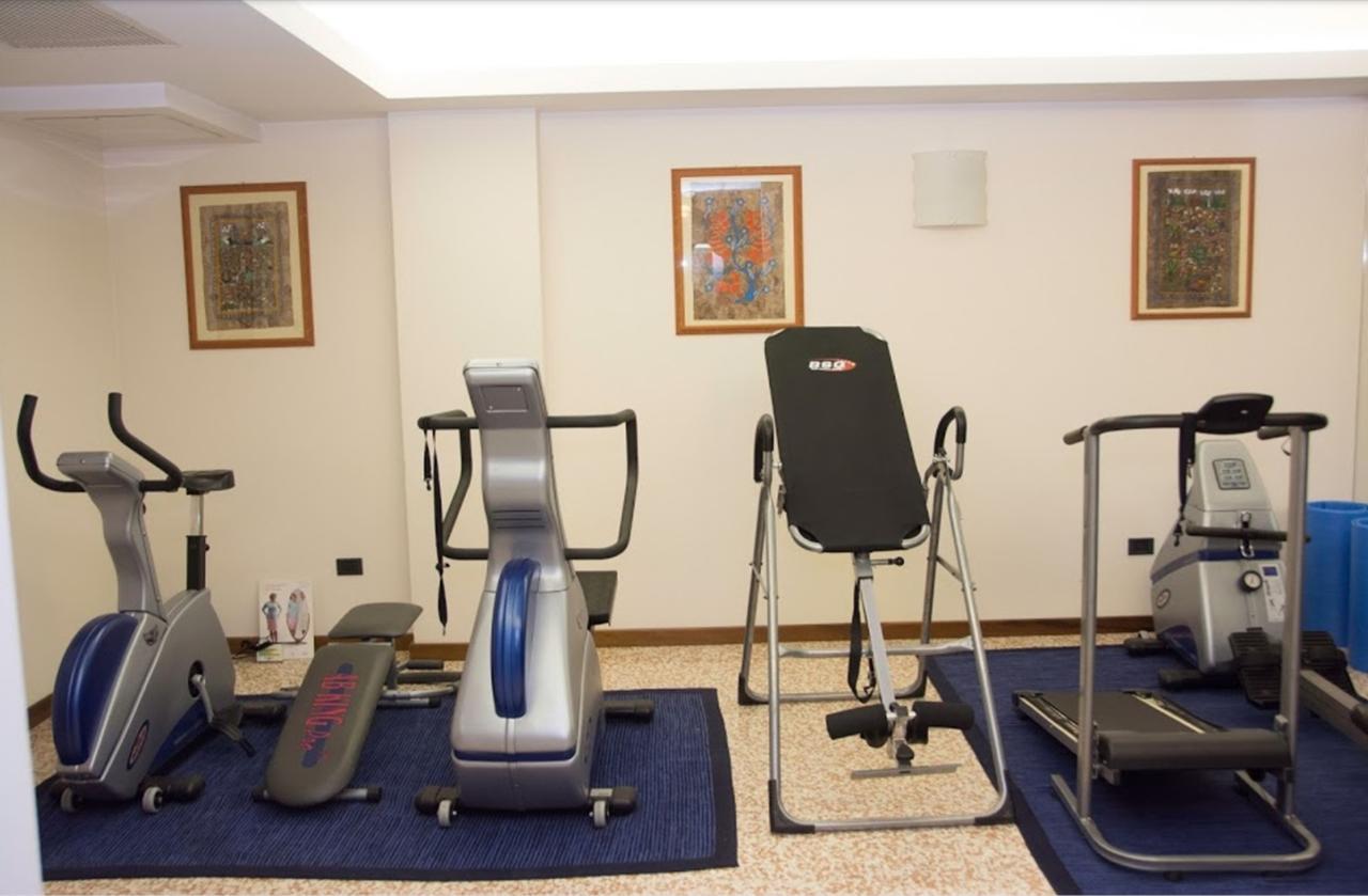Hotel Piroga Padova Selvazzano Dentro Buitenkant foto